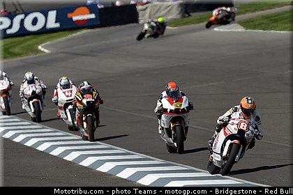 moto2_025_usa_indianapolis_2012.jpg