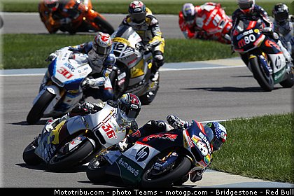 moto2_046_usa_indianapolis_2012.jpg