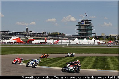 moto2_055_usa_indianapolis_2012.jpg
