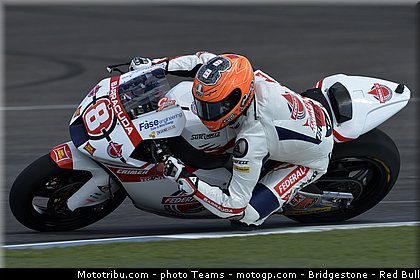 moto2_rea_002_usa_indianapolis_2012.jpg