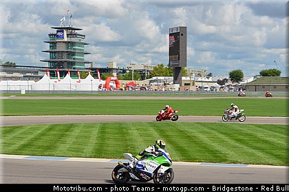moto2_rolfo_001_usa_indianapolis_2012.jpg