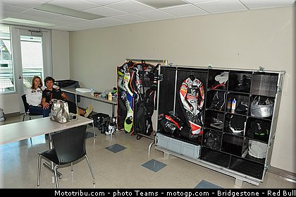 moto2_rolfo_004_usa_indianapolis_2012.jpg