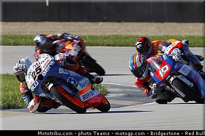 moto3_019_usa_indianapolis_2012.jpg