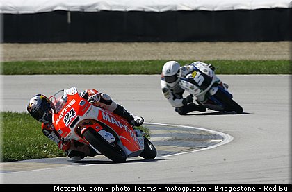 moto3_036_usa_indianapolis_2012.jpg