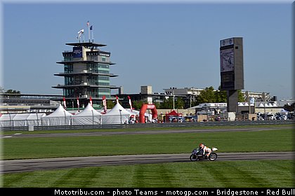 moto3_antonelli_001_usa_indianapolis_2012.jpg