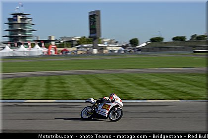 moto3_antonelli_003_usa_indianapolis_2012.jpg