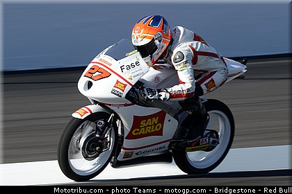 moto3_antonelli_023_usa_indianapolis_2012.jpg