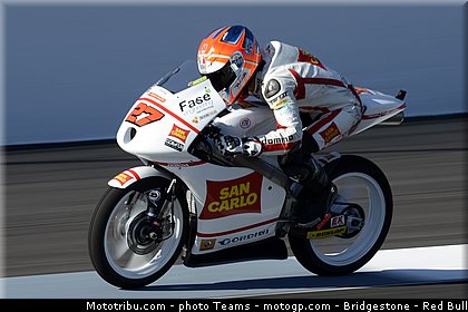 moto3_antonelli_024_usa_indianapolis_2012.jpg