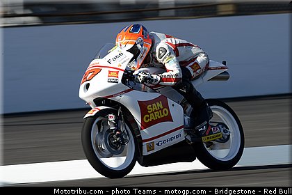 moto3_antonelli_027_usa_indianapolis_2012.jpg