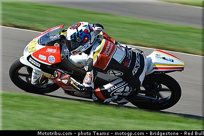 moto3_rossi_005_usa_indianapolis_2012.jpg