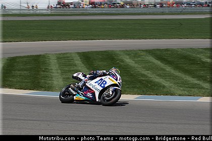 motogp_abraham_022_usa_indianapolis_2012.jpg
