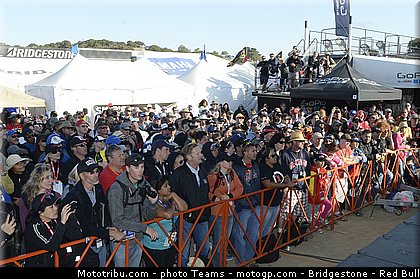 motogp_ambiance_003_usa_indianapolis_2012.jpg