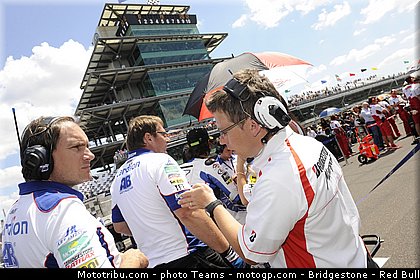 motogp_bridgestone_004_usa_indianapolis_2012.jpg