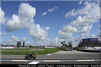 motogp_crutchlow_004_usa_indianapolis_2012.jpg