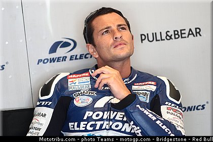 motogp_de_puniet_004_usa_indianapolis_2012.jpg
