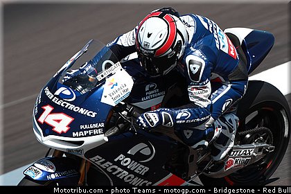 motogp_de_puniet_005_usa_indianapolis_2012.jpg