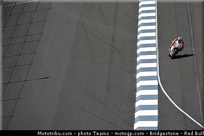 motogp_hayden_006_usa_indianapolis_2012.jpg