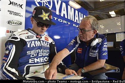 motogp_lorenzo_008_usa_indianapolis_2012.jpg
