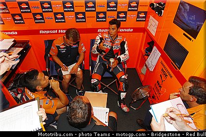 motogp_pedrosa_007_usa_indianapolis_2012.jpg