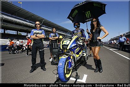motogp_pitbabe_007_usa_indianapolis_2012.jpg