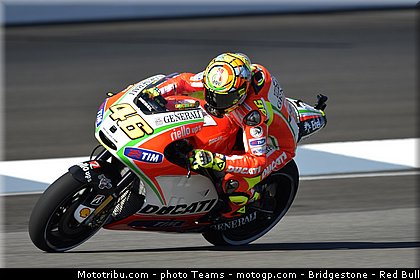 motogp_rossi_016_usa_indianapolis_2012.jpg