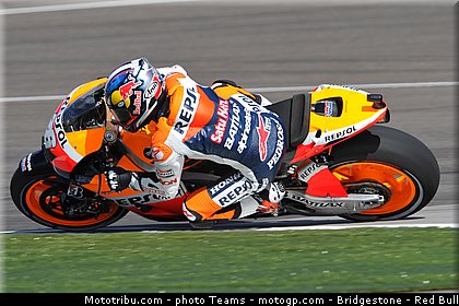 motogp_stoner_002_usa_indianapolis_2012.jpg