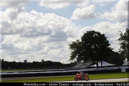 motogp_stoner_027_usa_indianapolis_2012.jpg