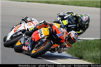 motogp_stoner_035_usa_indianapolis_2012.jpg
