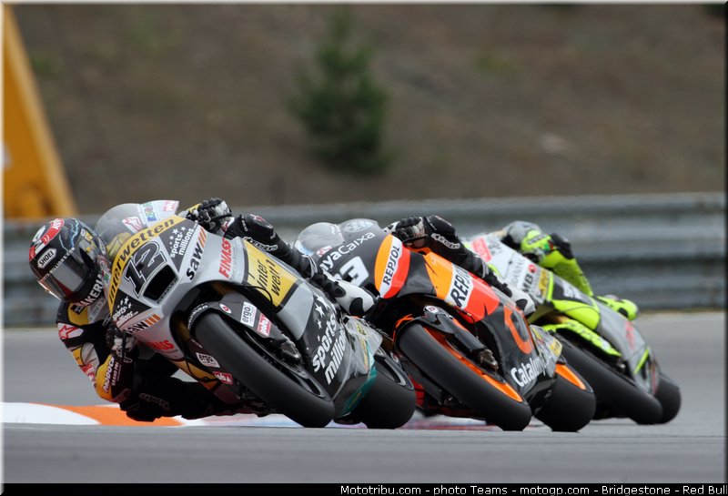 moto2_0010_republique_tcheque_brno_2012_mototribu