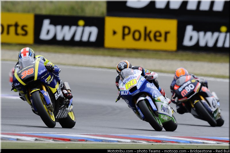 moto2_0022_republique_tcheque_brno_2012_mototribu