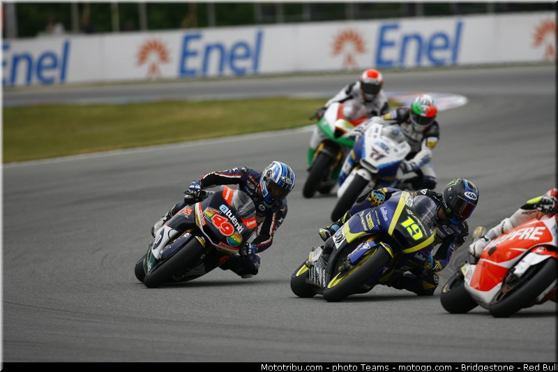 moto2_0029_republique_tcheque_brno_2012_mototribu