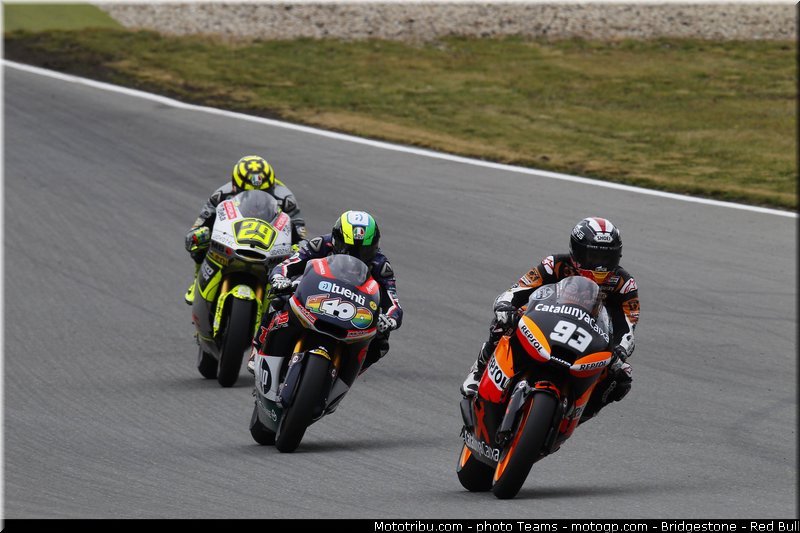 moto2_0036_republique_tcheque_brno_2012_mototribu