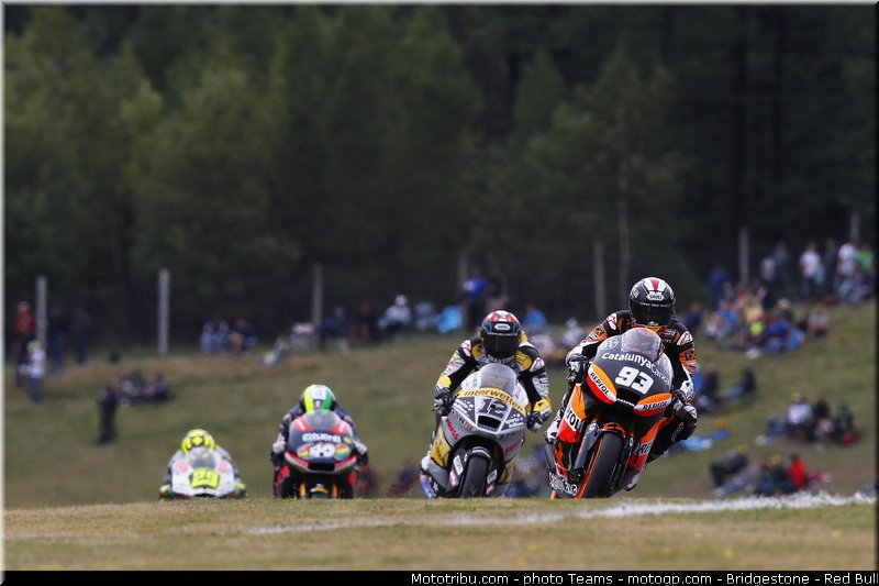 moto2_0037_republique_tcheque_brno_2012_mototribu