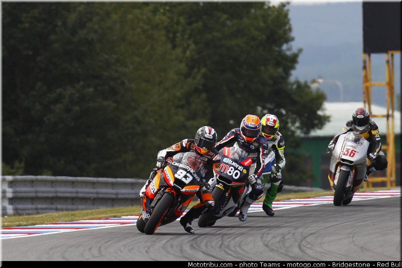 moto2_0040_republique_tcheque_brno_2012_mototribu