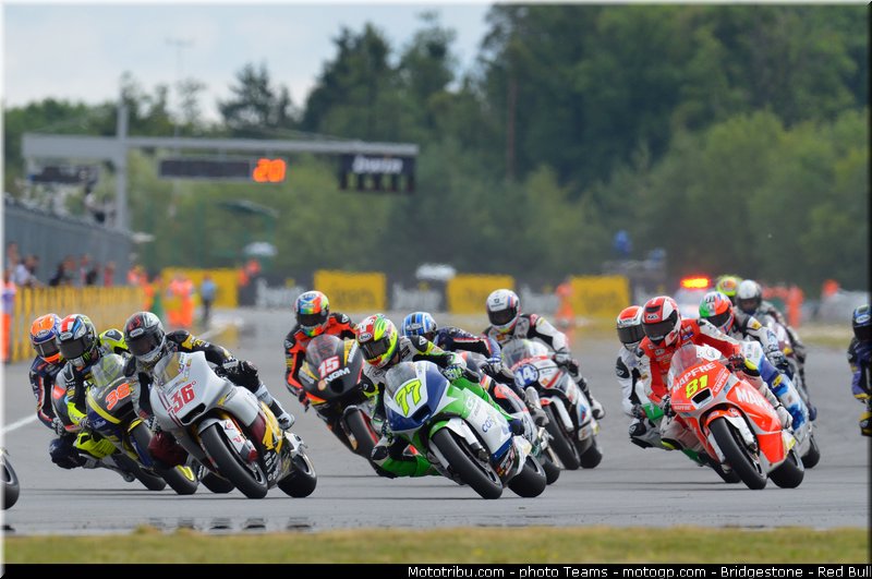 moto2_0051_republique_tcheque_brno_2012_mototribu