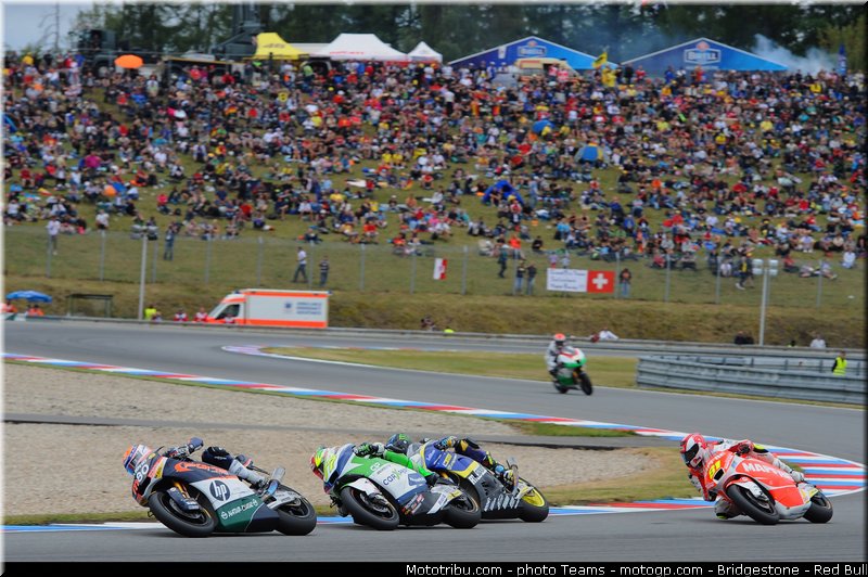 moto2_0057_republique_tcheque_brno_2012_mototribu