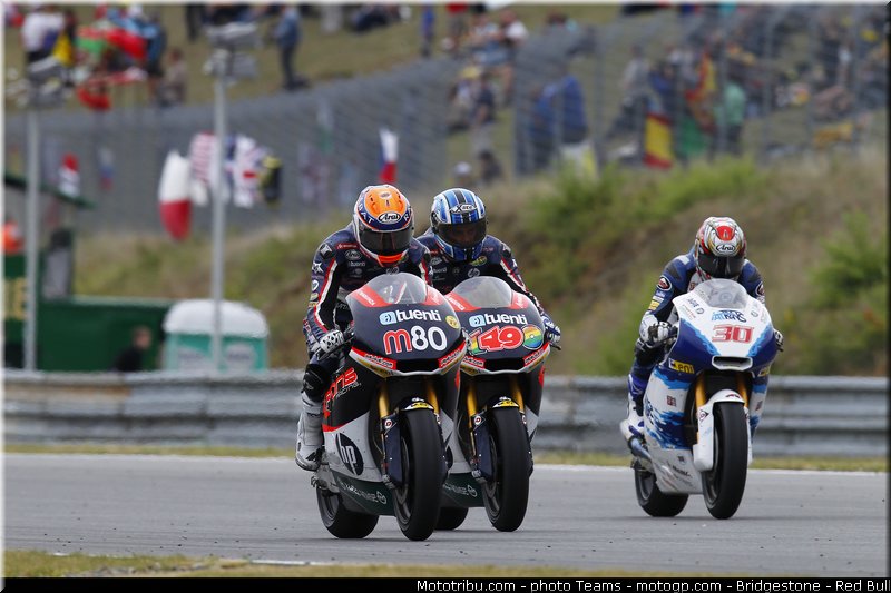 moto2_0075_republique_tcheque_brno_2012_mototribu