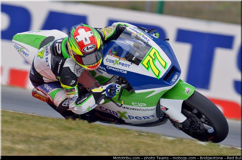 moto2_aegerter_0003_republique_tcheque_brno_2012_mototribu
