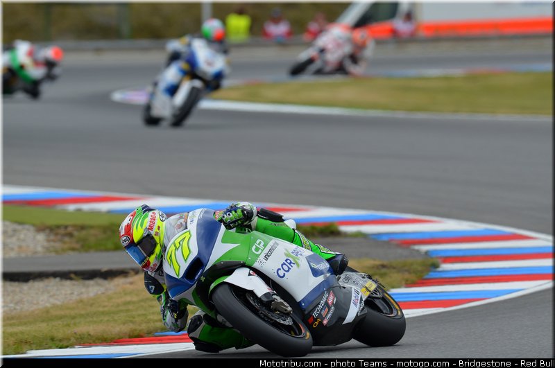 moto2_aegerter_0016_republique_tcheque_brno_2012_mototribu