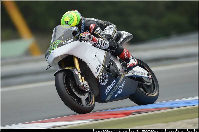 moto2_granado_0001_republique_tcheque_brno_2012_mototribu