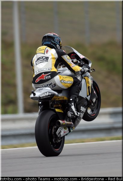 moto2_luthi_0007_republique_tcheque_brno_2012_mototribu