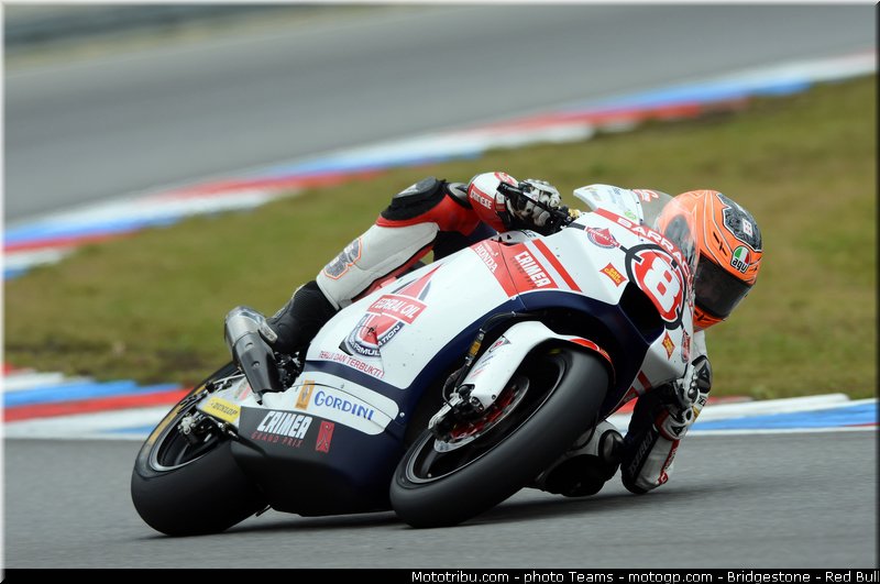 moto2_rea_0017_republique_tcheque_brno_2012_mototribu