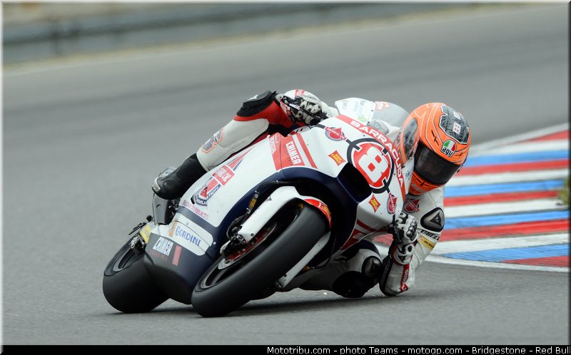 moto2_rea_0018_republique_tcheque_brno_2012_mototribu