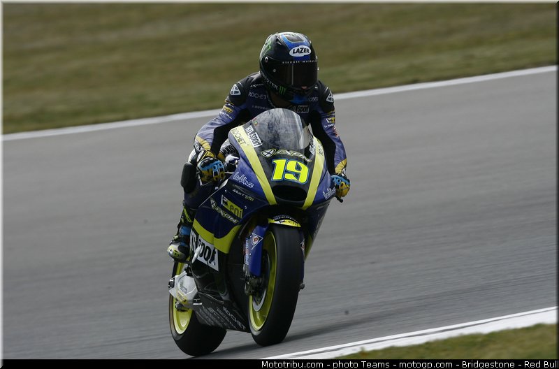 moto2_simeon_0002_republique_tcheque_brno_2012_mototribu
