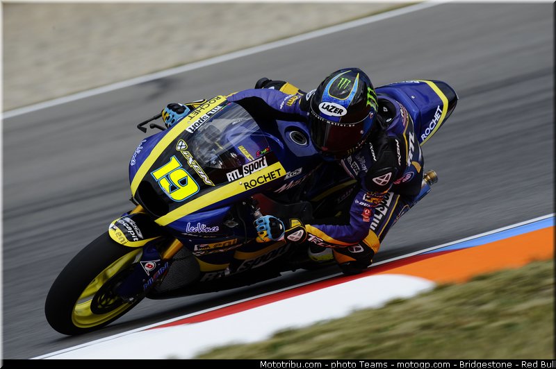 moto2_simeon_0005_republique_tcheque_brno_2012_mototribu