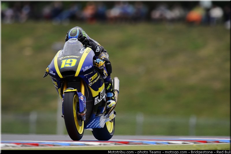 moto2_simeon_0016_republique_tcheque_brno_2012_mototribu