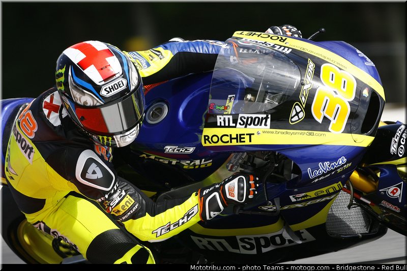 moto2_smith_0004_republique_tcheque_brno_2012_mototribu