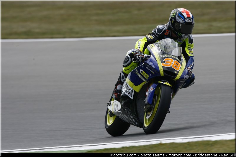 moto2_smith_0006_republique_tcheque_brno_2012_mototribu