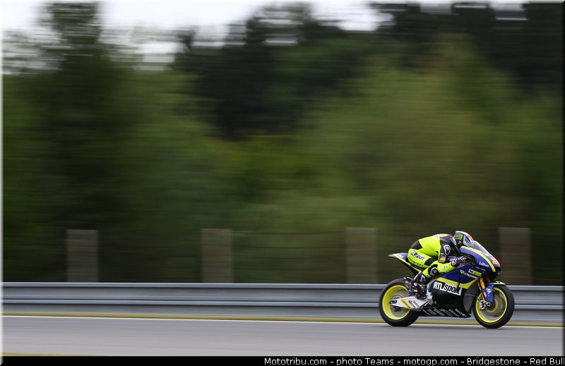 moto2_smith_0022_republique_tcheque_brno_2012_mototribu
