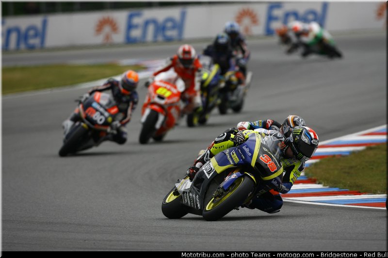 moto2_smith_0028_republique_tcheque_brno_2012_mototribu